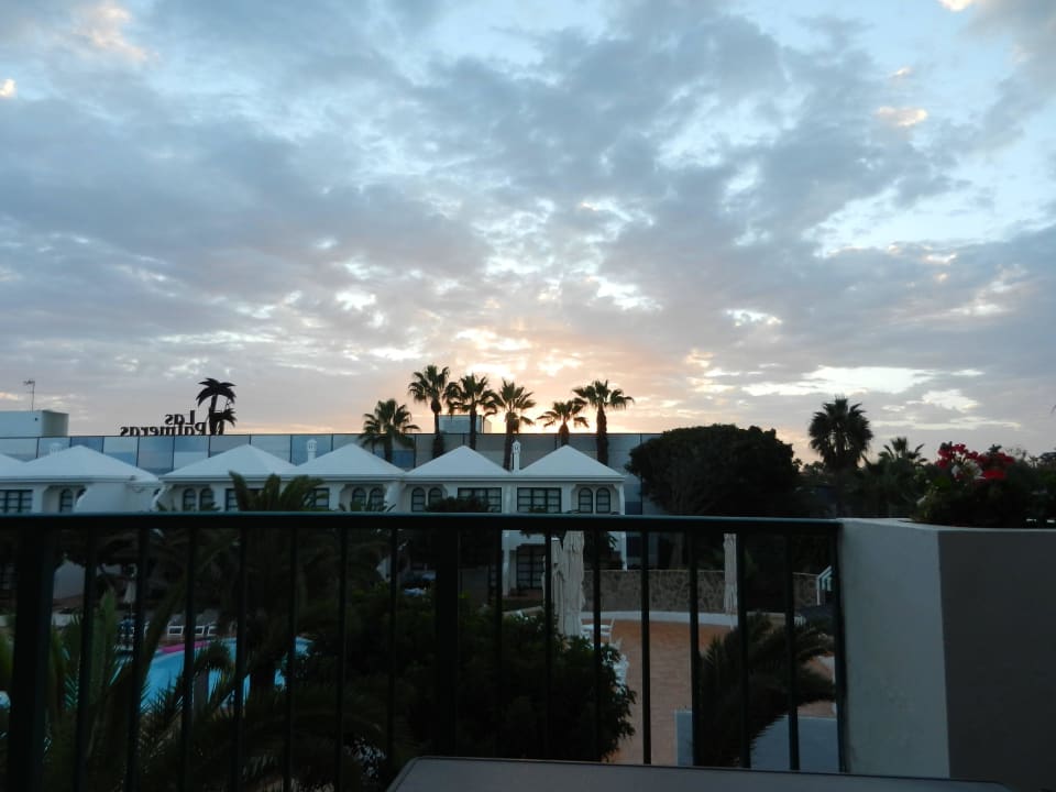 Room 427  H10 Ocean Suites