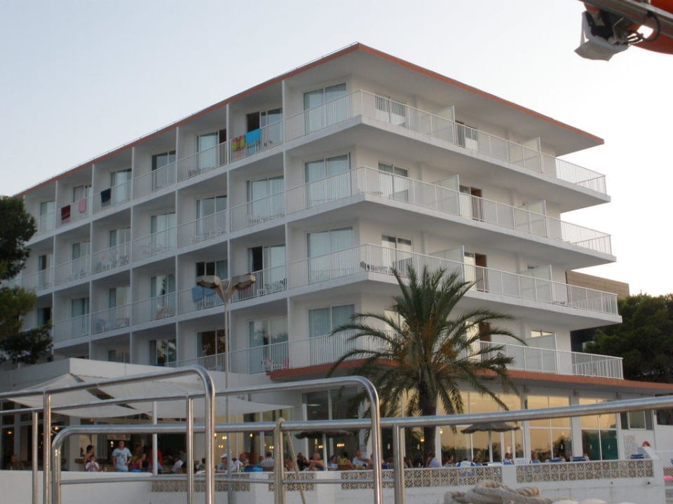 Hotel vom Boot aus azuLine Hoteles Mar Amantis & II