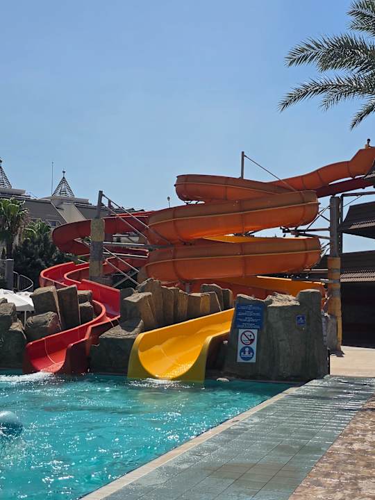 Pool Royal Taj Mahal Hotel