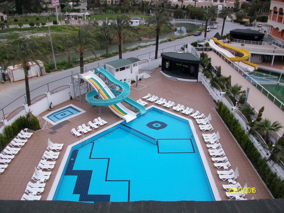 Poolanlage Palm World Side Resort & Spa