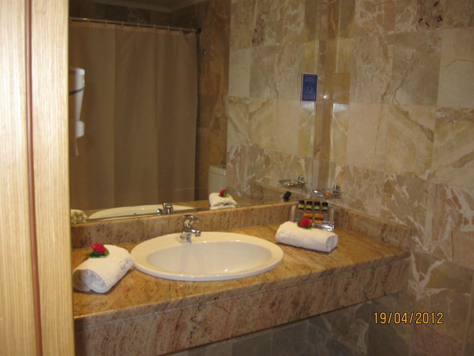 Badezimmer Hotel Kalithea Horizon Royal