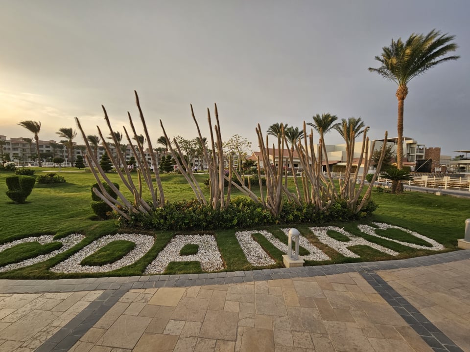 Gartenanlage Pickalbatros Dana Beach Resort - Hurghada