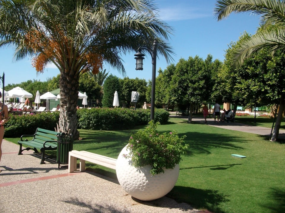 Bepflanzter Golfball Voyage Belek Golf & Spa