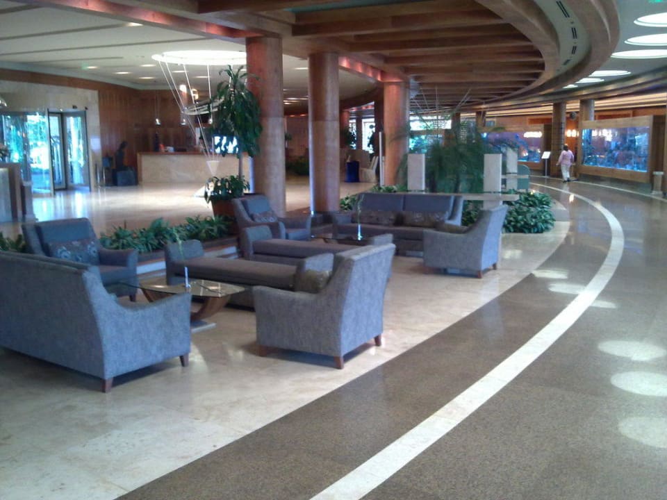 Lobby Gloria Serenity Resort