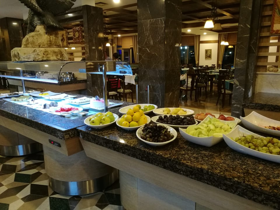 Gastro Alba Queen Hotel