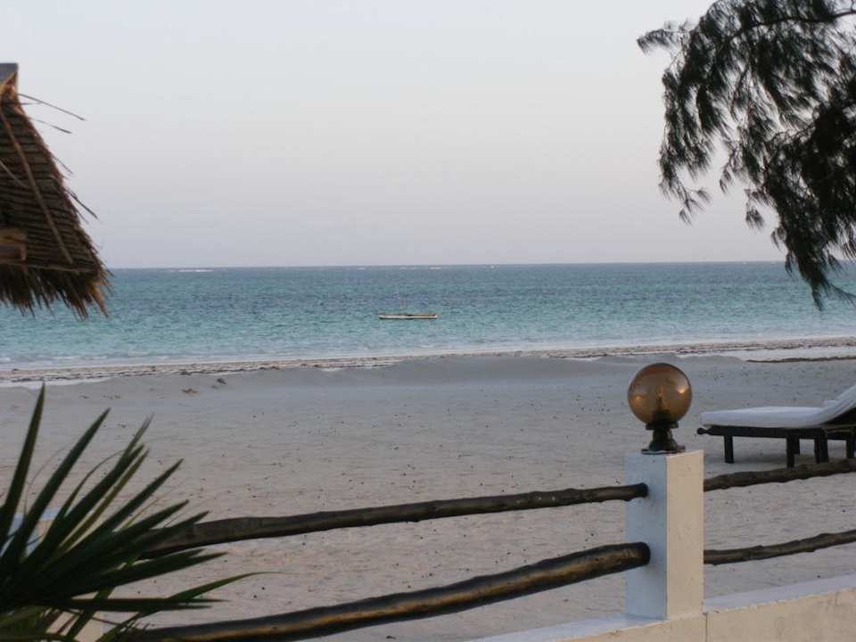 Indischer Ozean Hotel Karibuni Rafiki Beach Resort