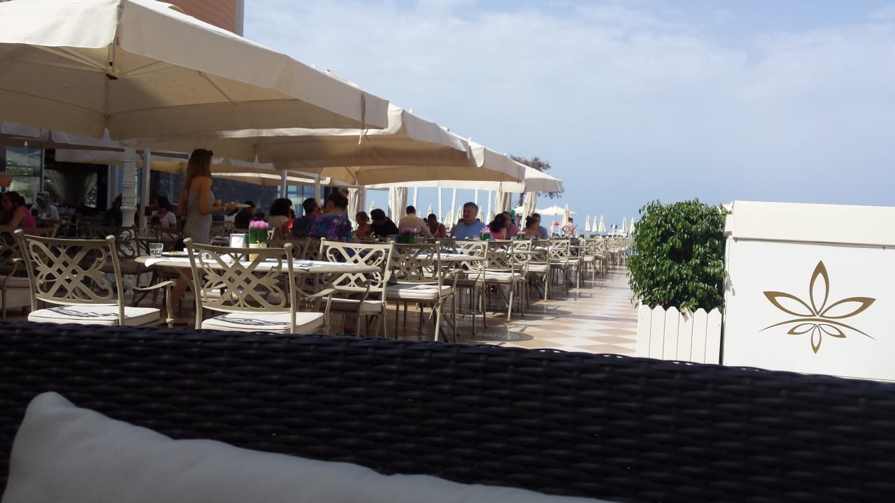 Außen-Restaurant Litore Resort & Spa