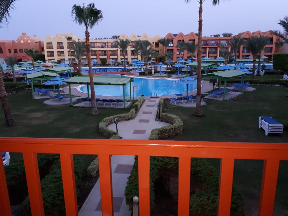 Ausblick Titanic Beach Spa & Aqua Park