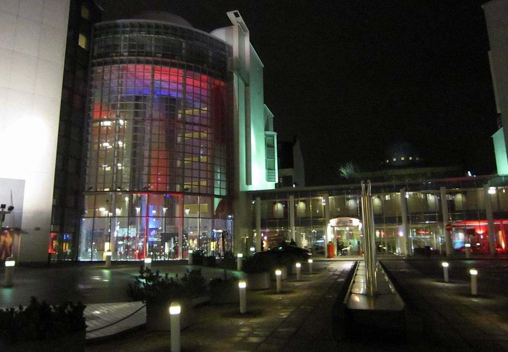 Entrance at night Radisson BLU Hotel Royal Helsinki
