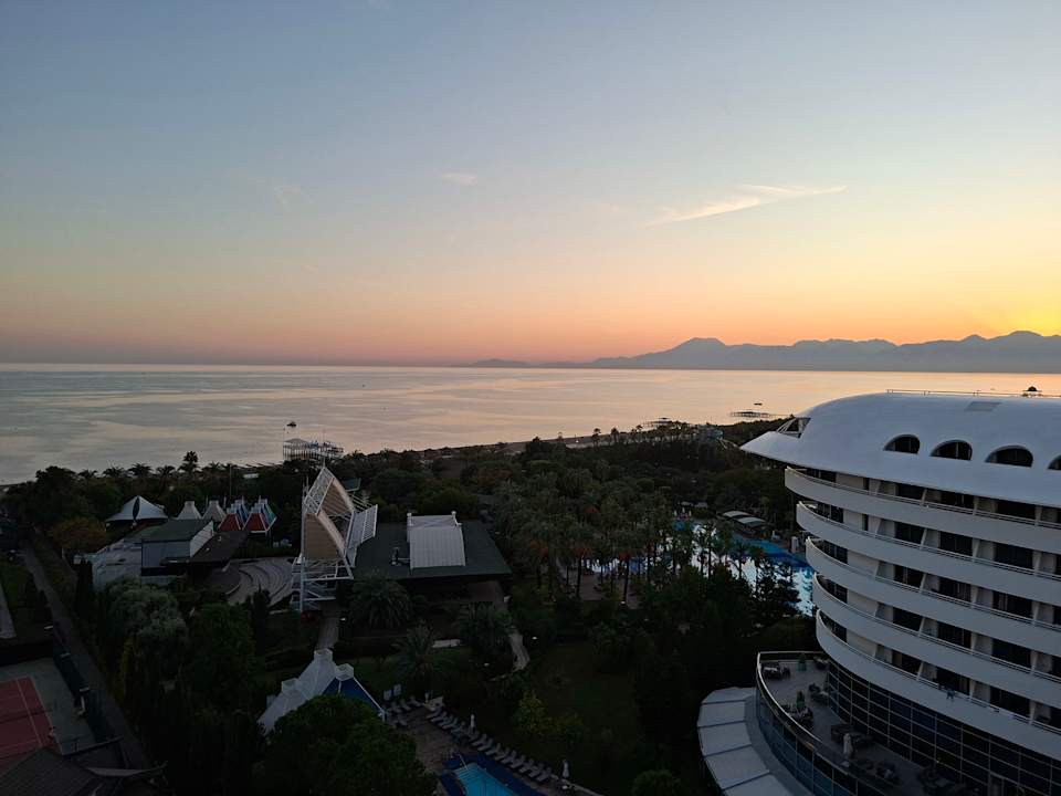 Außenansicht Limak Lara Deluxe Hotel & Resort