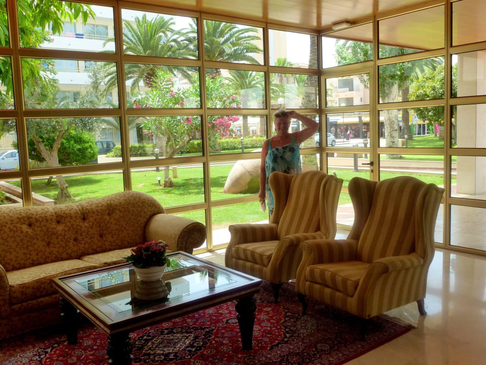 Lobby CM Playa del Moro