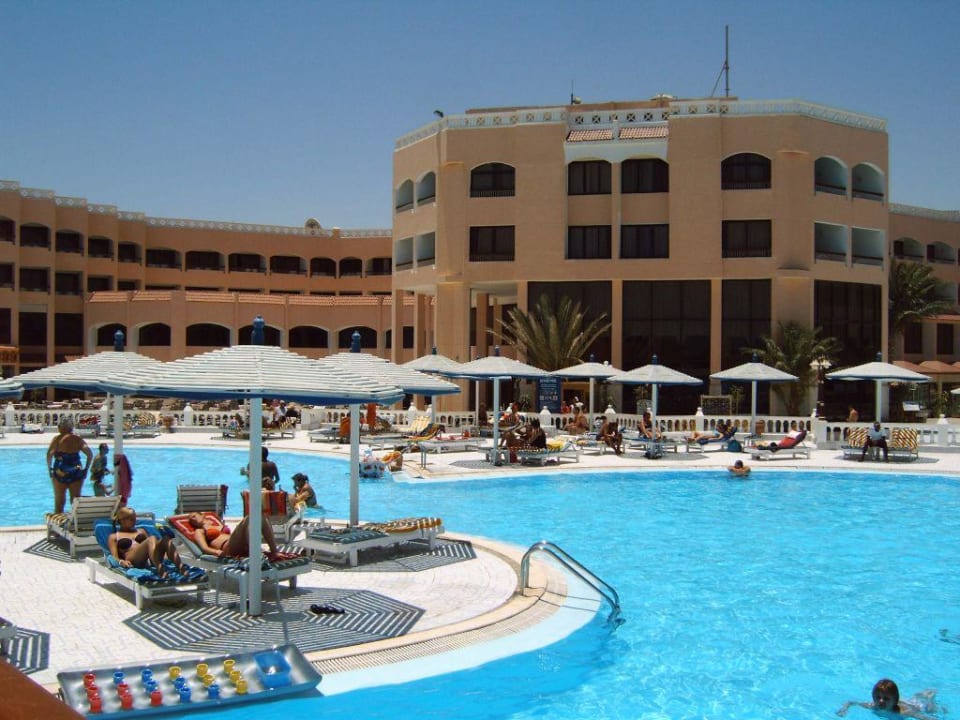 Poolanlage Beach Albatros Resort