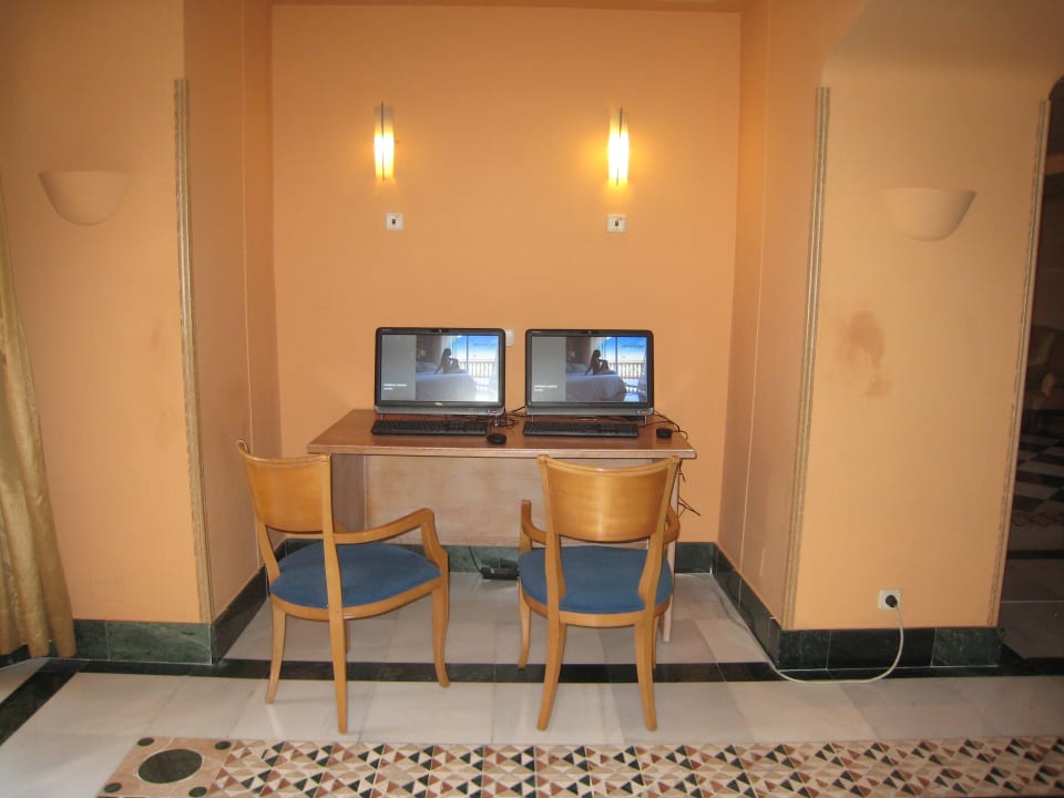 Internetecke Iberostar Waves Málaga Playa