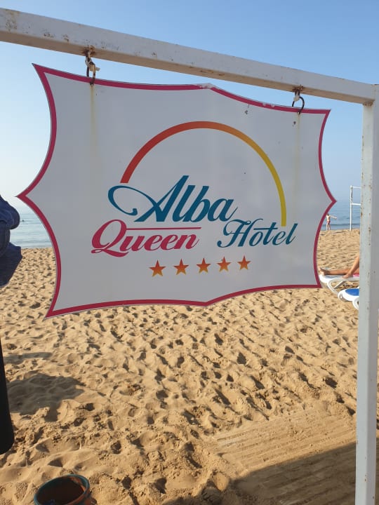 Strand Alba Queen Hotel