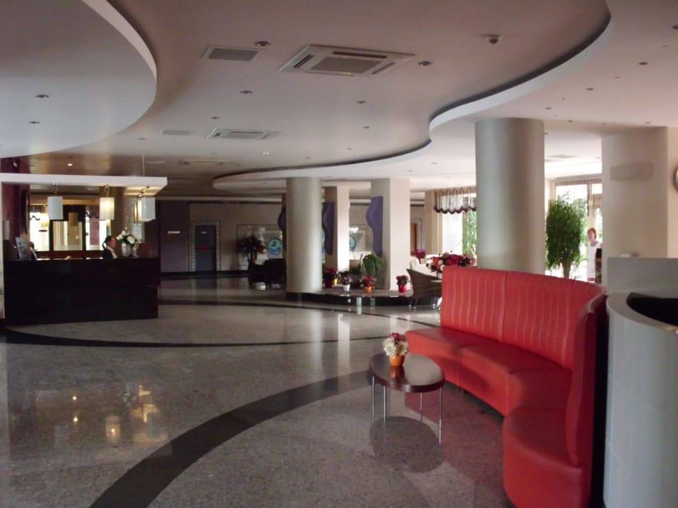 Die Lobby vom Hotel My Home Resort