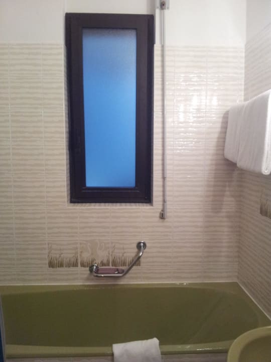 Bad H4 Hotel Arcadia Locarno