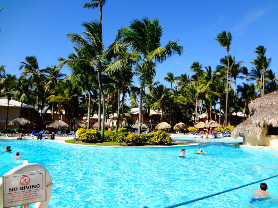 1. von 4 Pools Grand Palladium Select Bávaro Resort & Spa