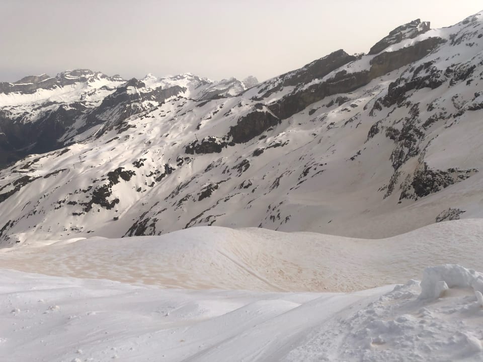 Außenansicht Berghotel Trübsee