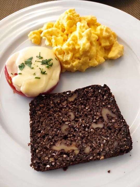 Gastro Acanthus Cennet Barut Collection