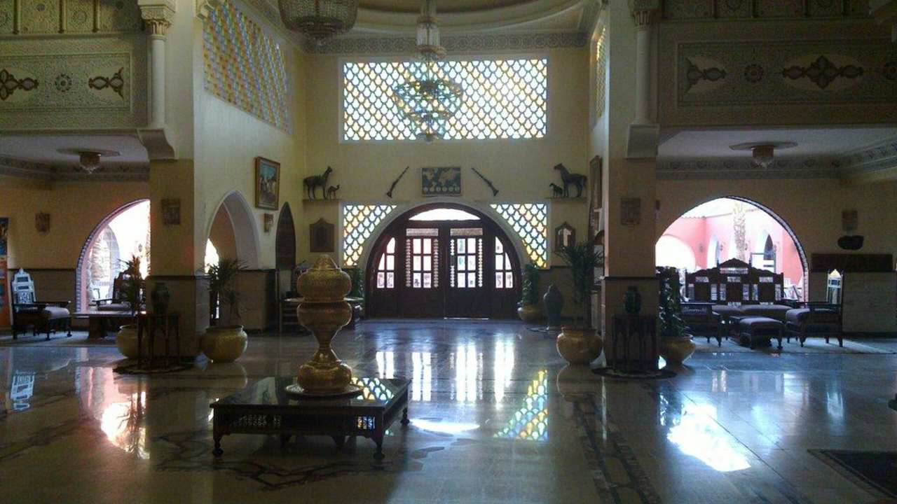 Холл Pickalbatros Alf Leila Wa Leila Resort - Neverland Hurghada