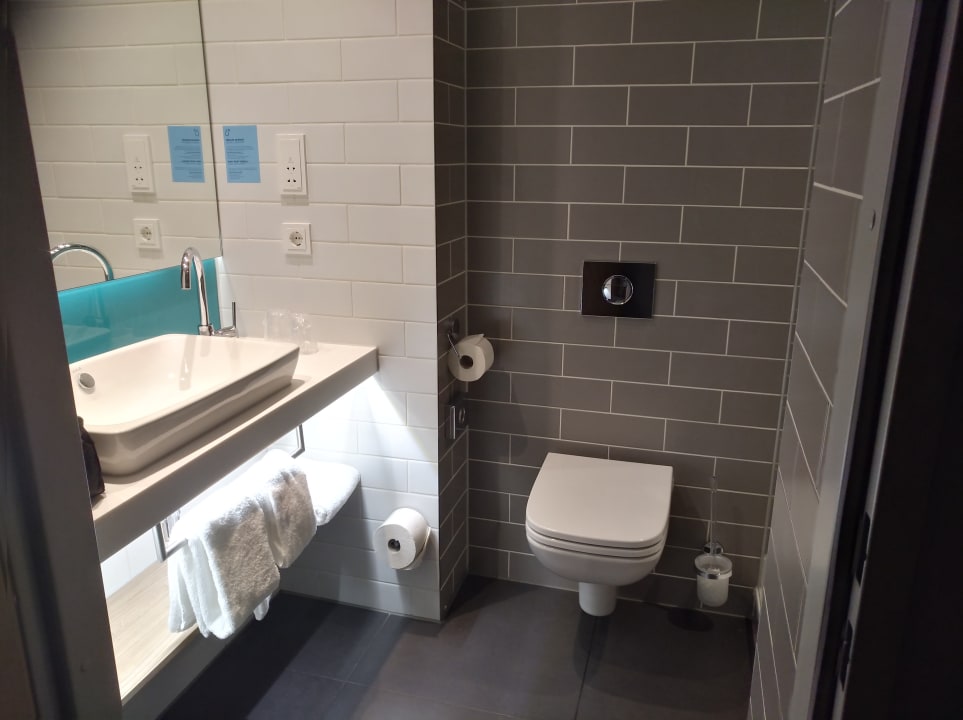 Zimmer Holiday Inn Express Munich - City East