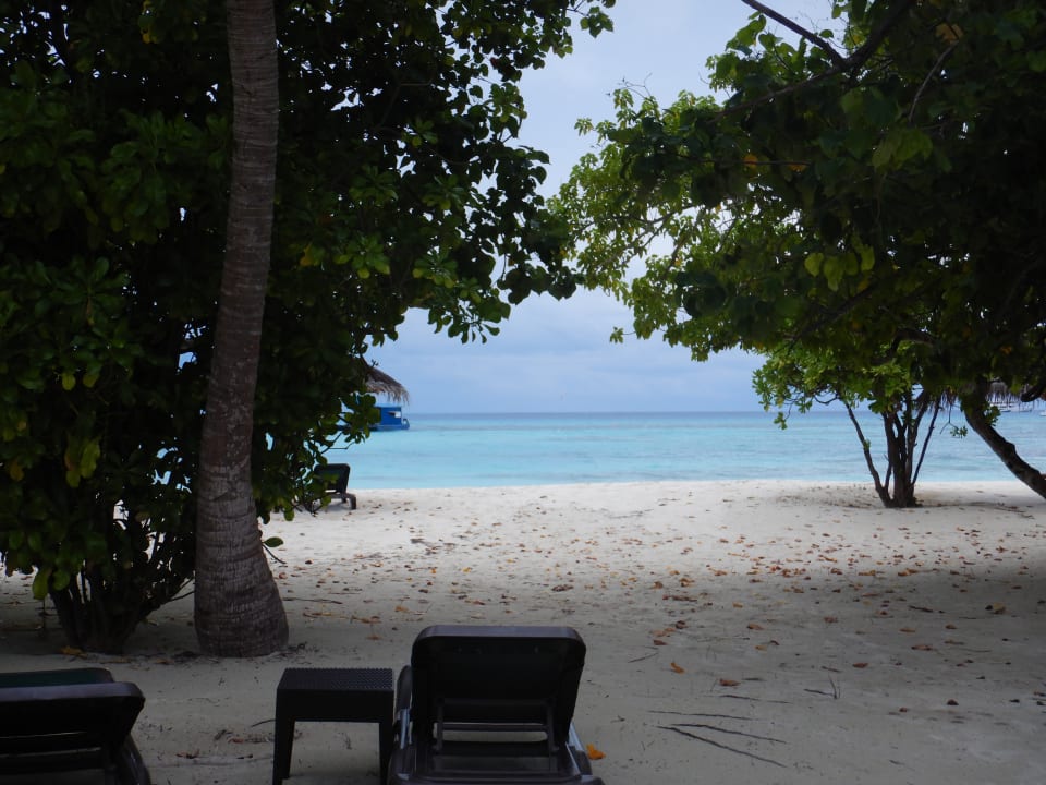 Strand Kuredu Island Resort & Spa