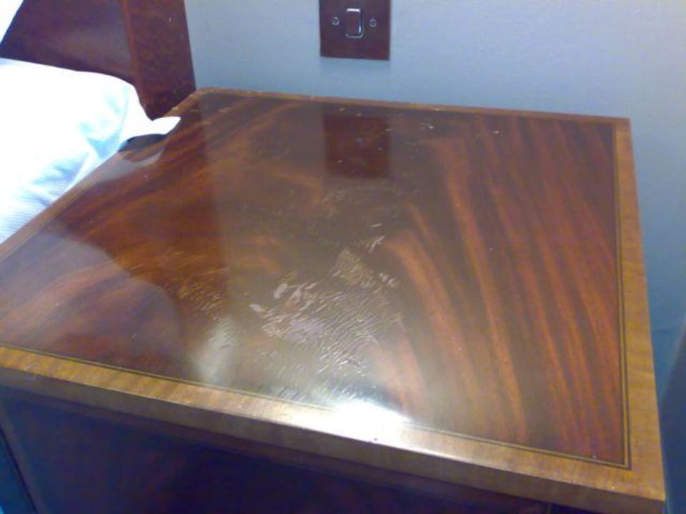 Nachtschrank The Waldorf Hilton, London