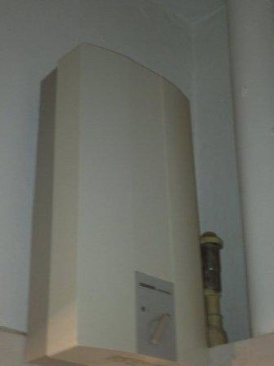 Durschlauferhitzer der nicht richtig Funktioniert Apartments Damaschke