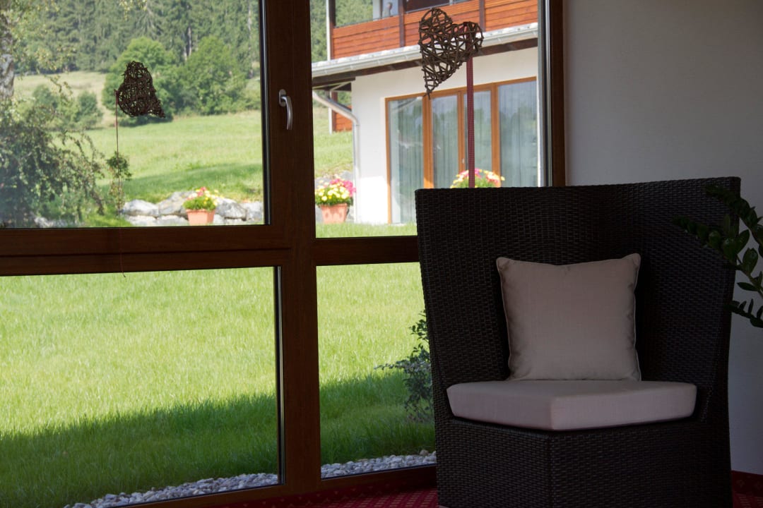 Gemütliche Ecke mit Gartenblick Landhotel Gockelwirt