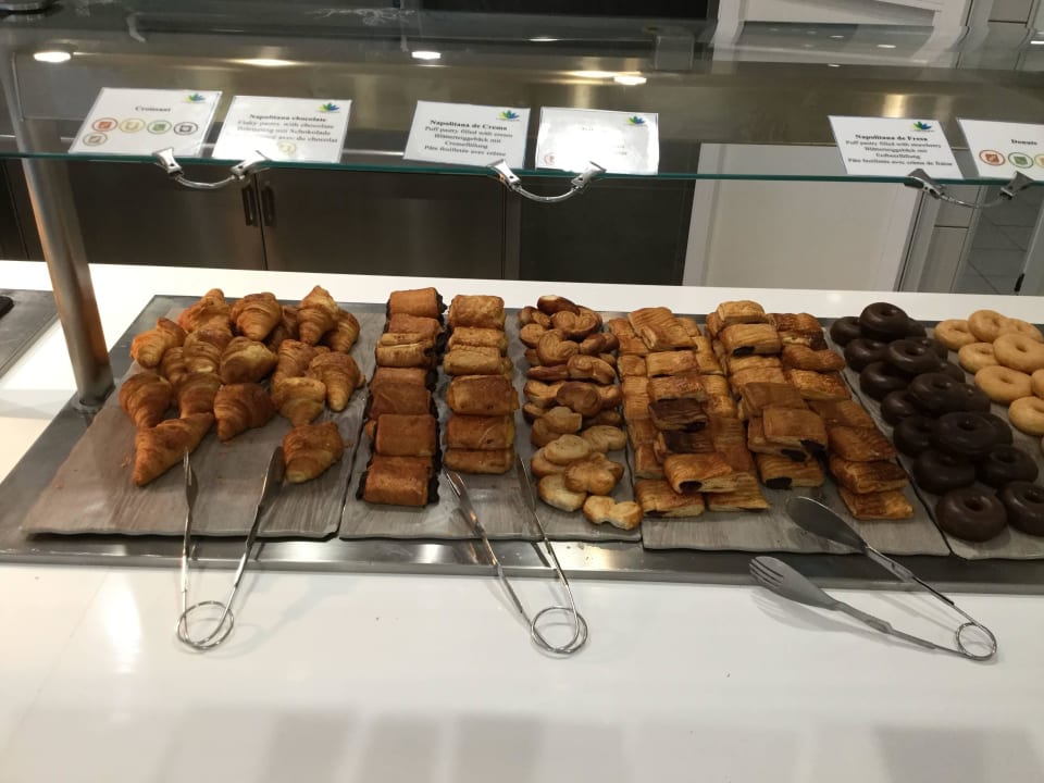 Croissant und Co.. LABRANDA Marieta - Adults only