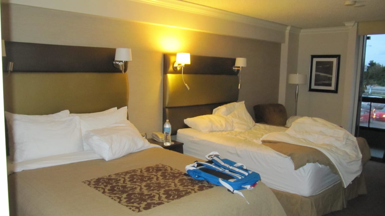 Beliebig und austauschbar Sandman Signature Hotel & Resort Vancouver Airport