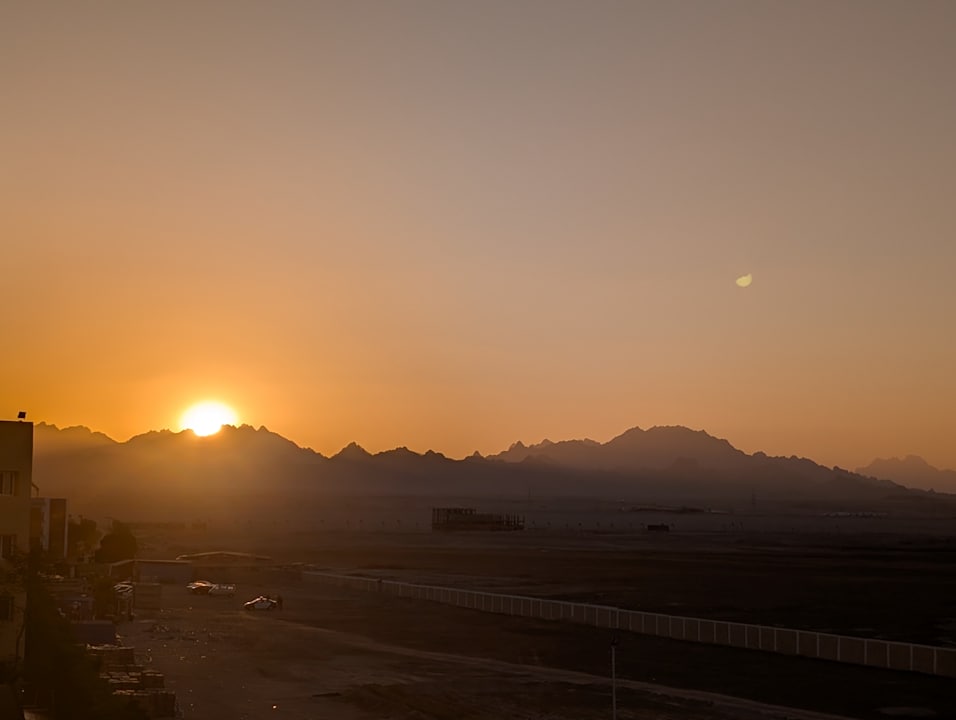 Außenansicht Amwaj Beach Club Abu Soma Resort