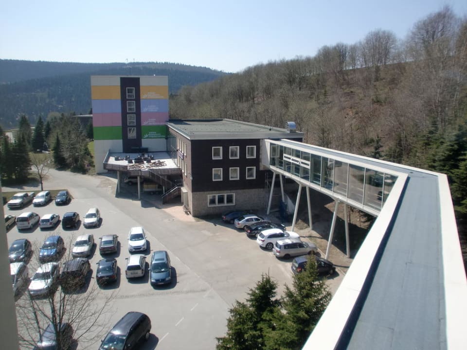 Übergang vom Hotel zum Schwimmbad AHORN Hotel Am Fichtelberg