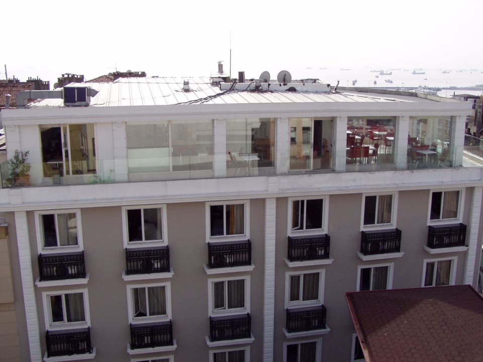 Pohled z teras Hotel Niles Istanbul