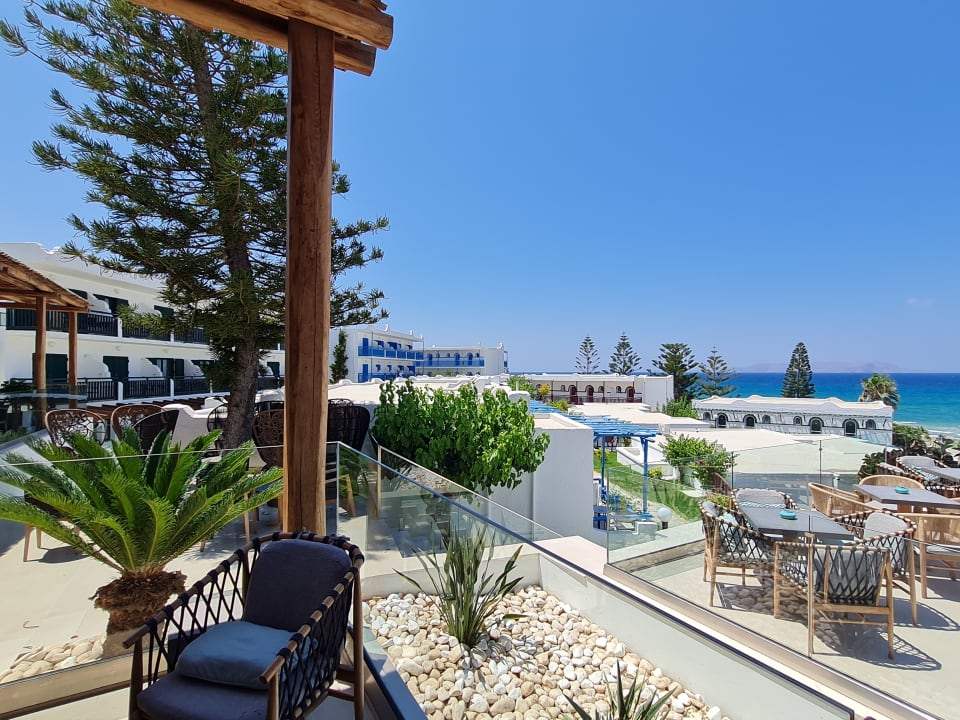 Ausblick Mitsis Rinela