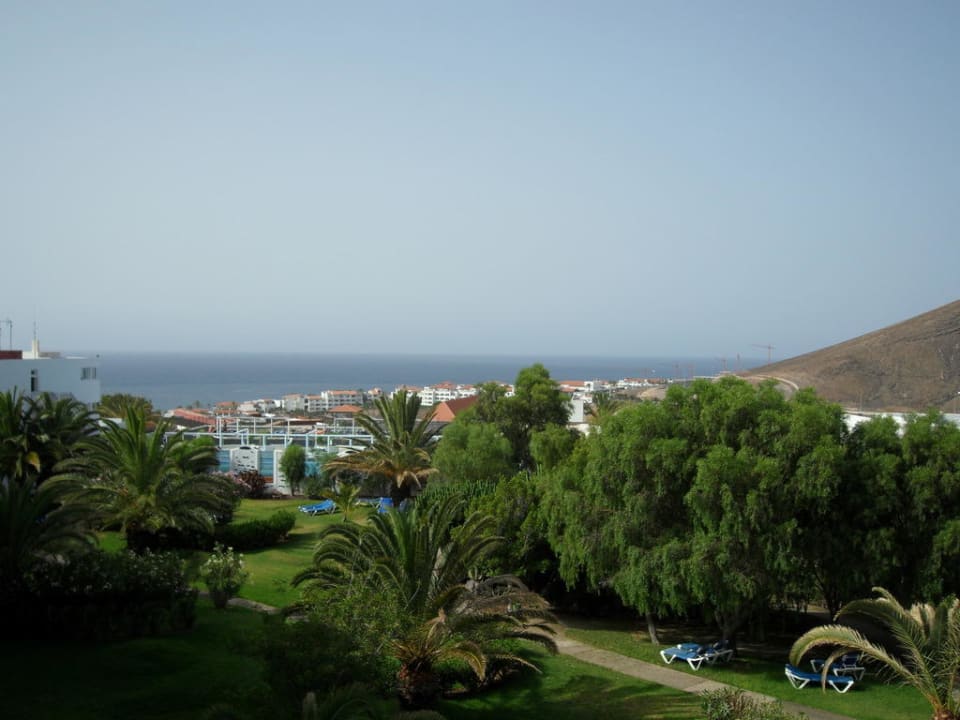 Seitlicher Meerblick vom Zimmer / Balkon allsun App.-Hotel Esquinzo Beach
