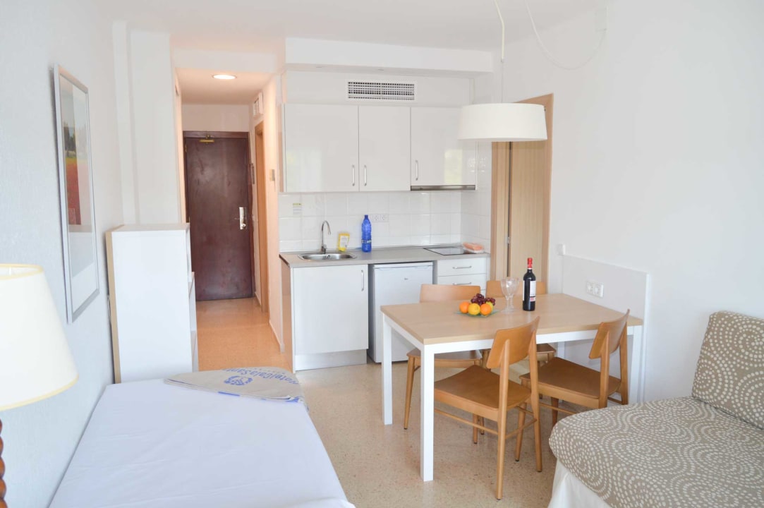 Zimmer Apartamentos Cala Santanyi