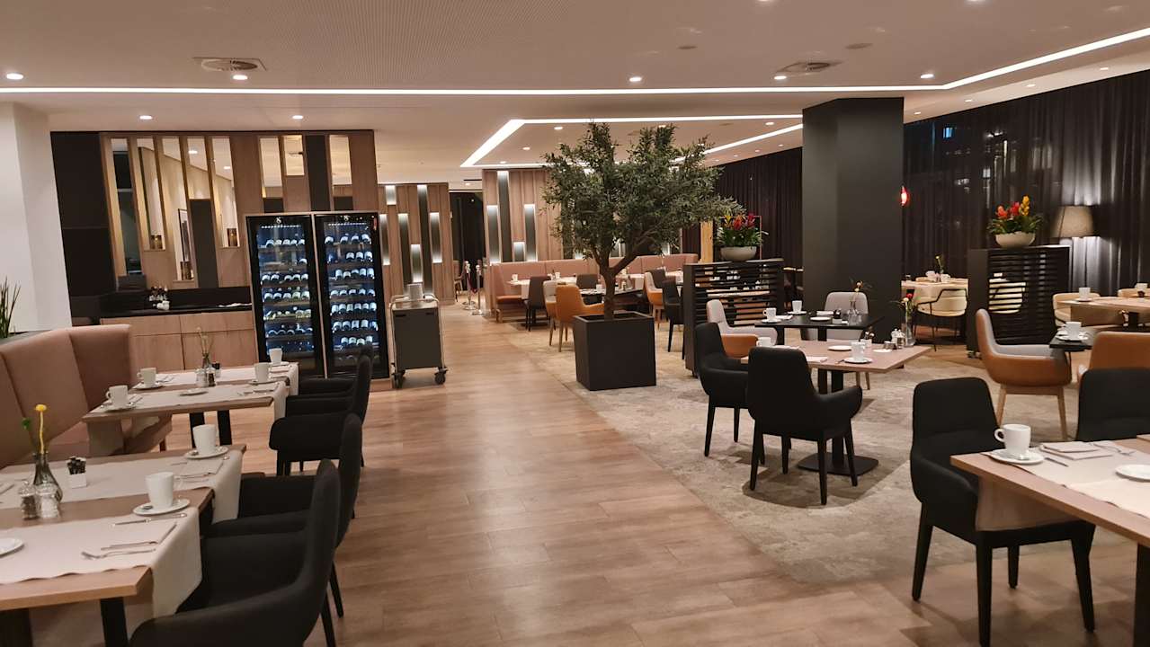 Gastro DoubleTree by Hilton Hannover Schweizerhof