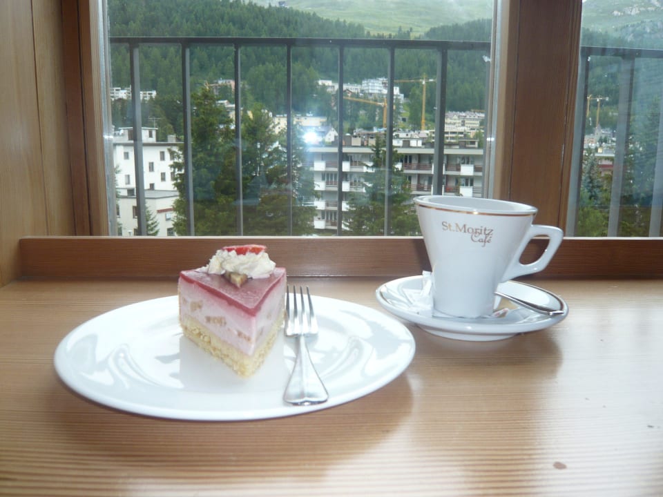 Kaffee und Kuchen am Nachmittag für 6 CHF Hotel Laudinella