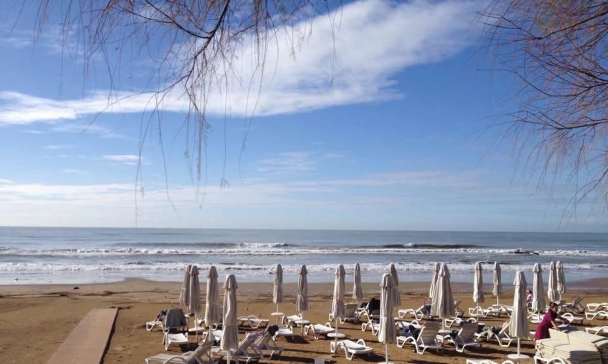 Aussicht von der Strandbar Arum Barut Collection