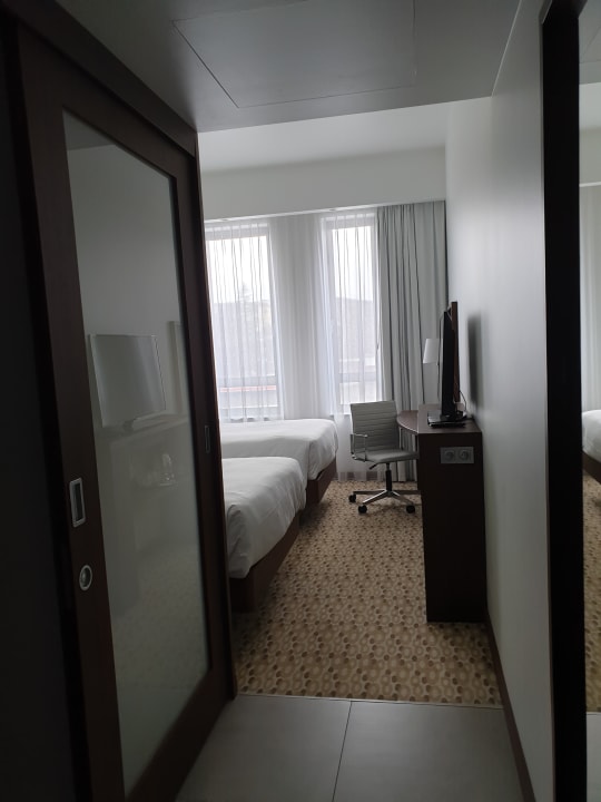 Zimmer Hampton By Hilton Gdansk Oliwa