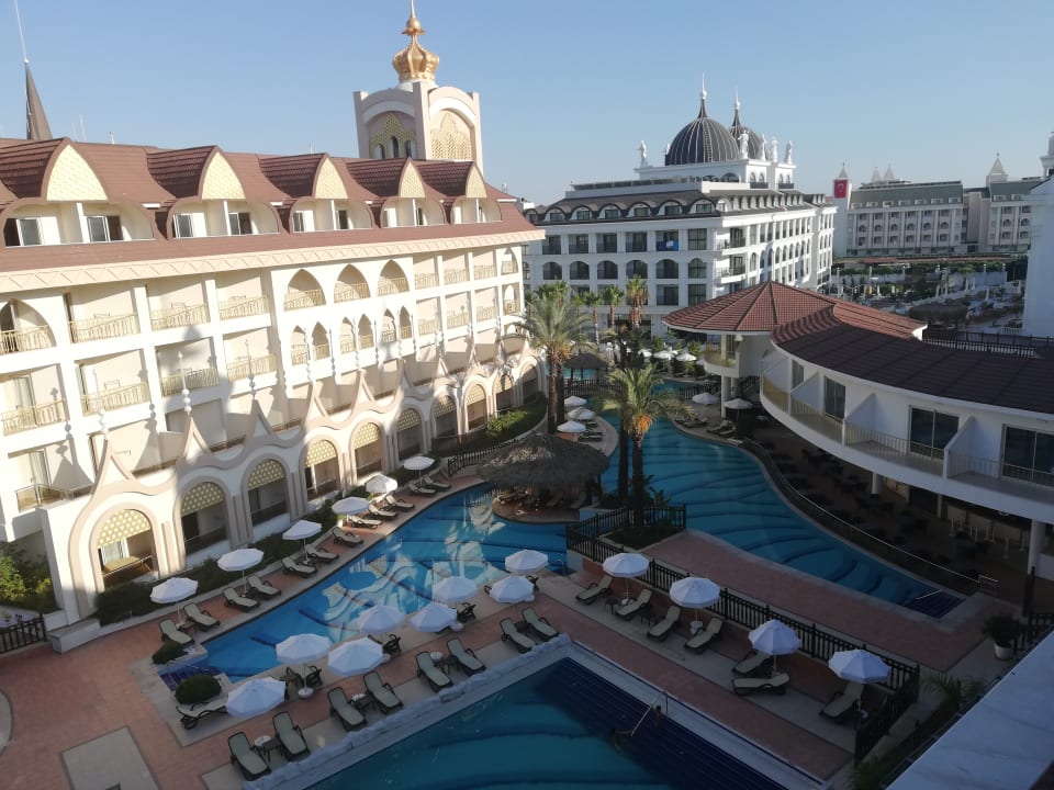 Pool Well Palace Side