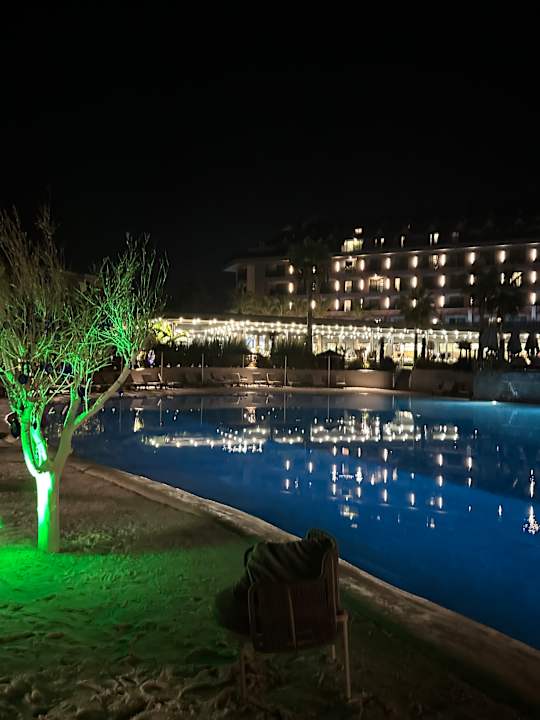 Pool Lago Hotel