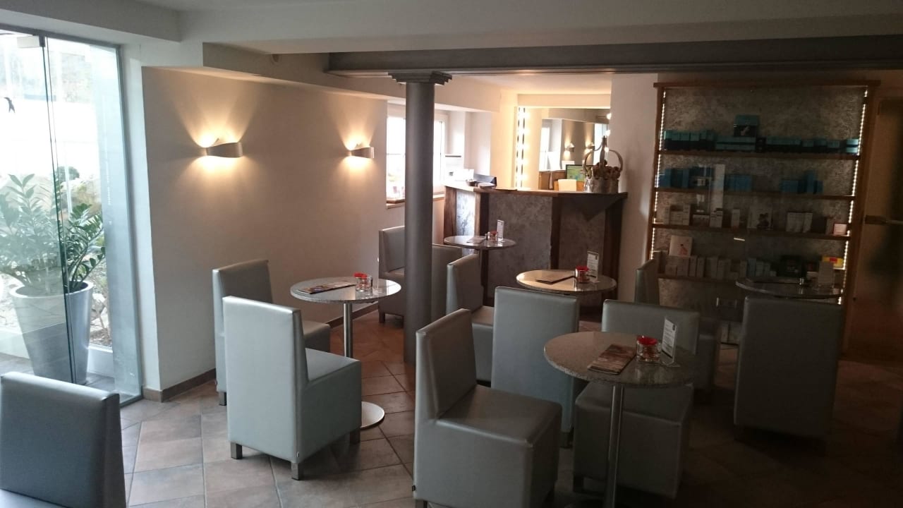 Wellnessbereich Empfang  LIFESTYLE Resort Zum Kurfürsten