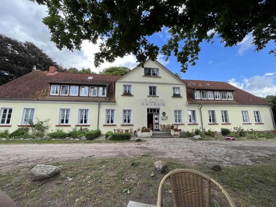Außenansicht Hotel Gutshaus-Kajahn