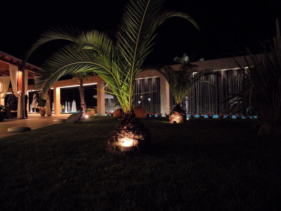 Bei Nacht alltoura Club Hotel Poseidon Palace