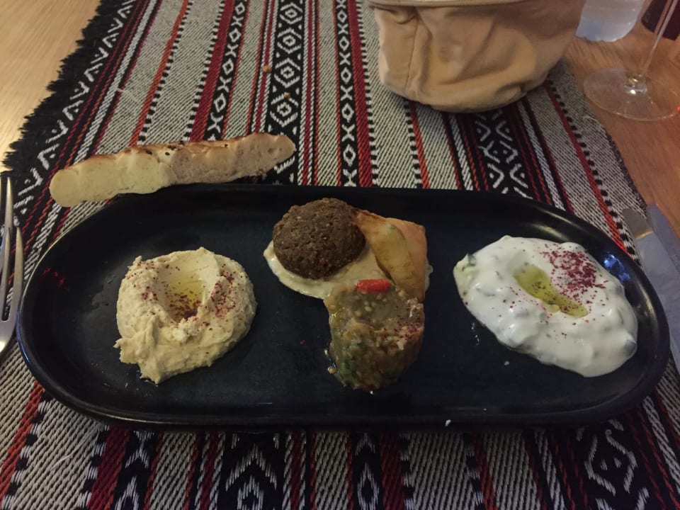 Gastro DoubleTree by Hilton Resort & Spa Marjan Island