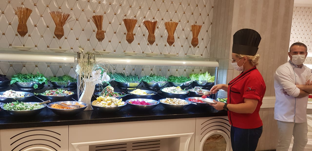 Gastro Azura Deluxe Resort & Spa Hotel