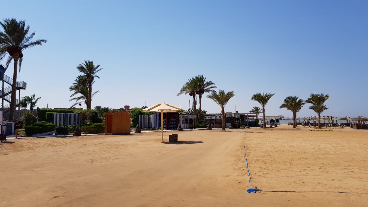 Strand Titanic Beach Spa & Aqua Park