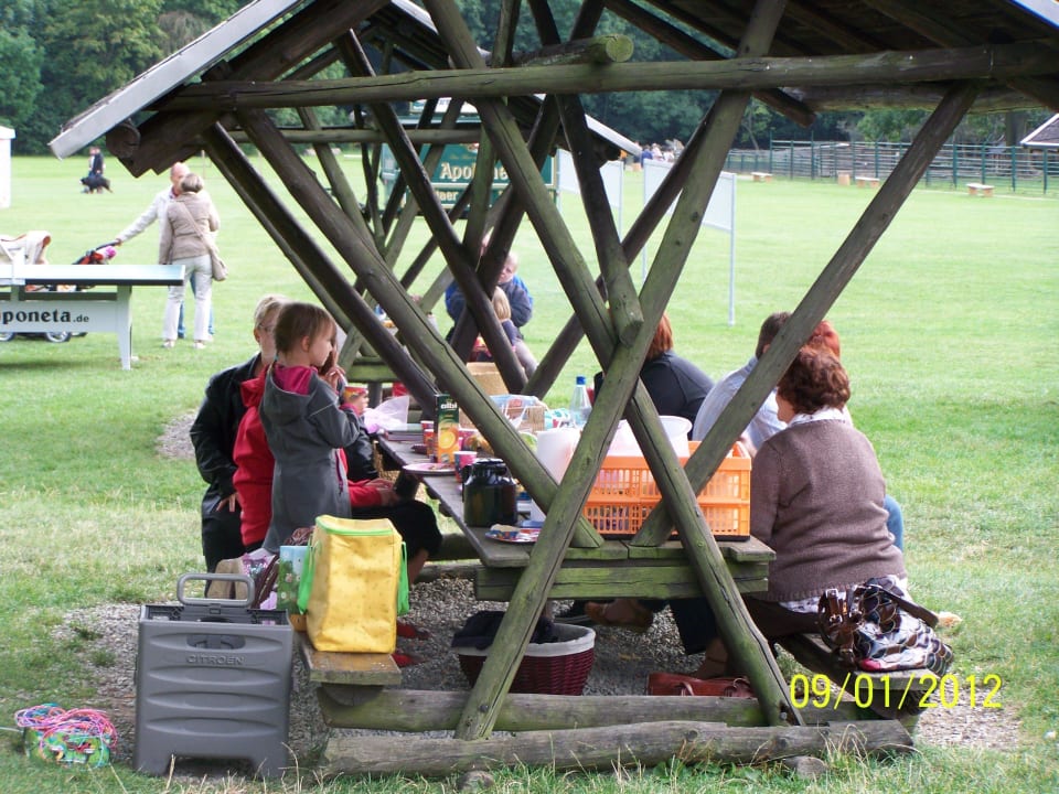 Sitzmöglichkeit für Picknick Zum Possen - Freizeit- und Erholungspark